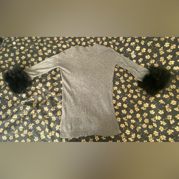 Qi Cashmere Cashmere & Fox-Fur Cuff Cardigan Sweater / Size XSmall - Picture 5 of 17
